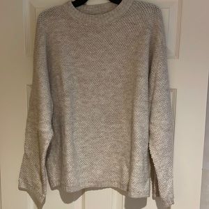 Treasure & Bond Cream Sweater in size Small
